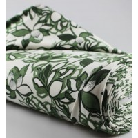 Šukuotas medvilninis trikotažas - žalios gėlės 
